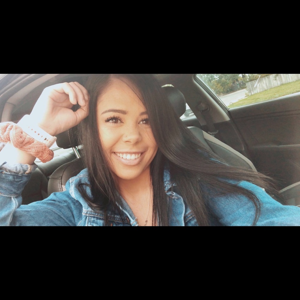 Meet your Posher, Kaitlyn